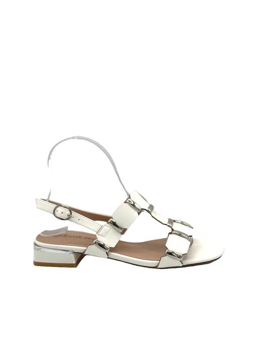 Chanel-sandalo basso bianco elegante